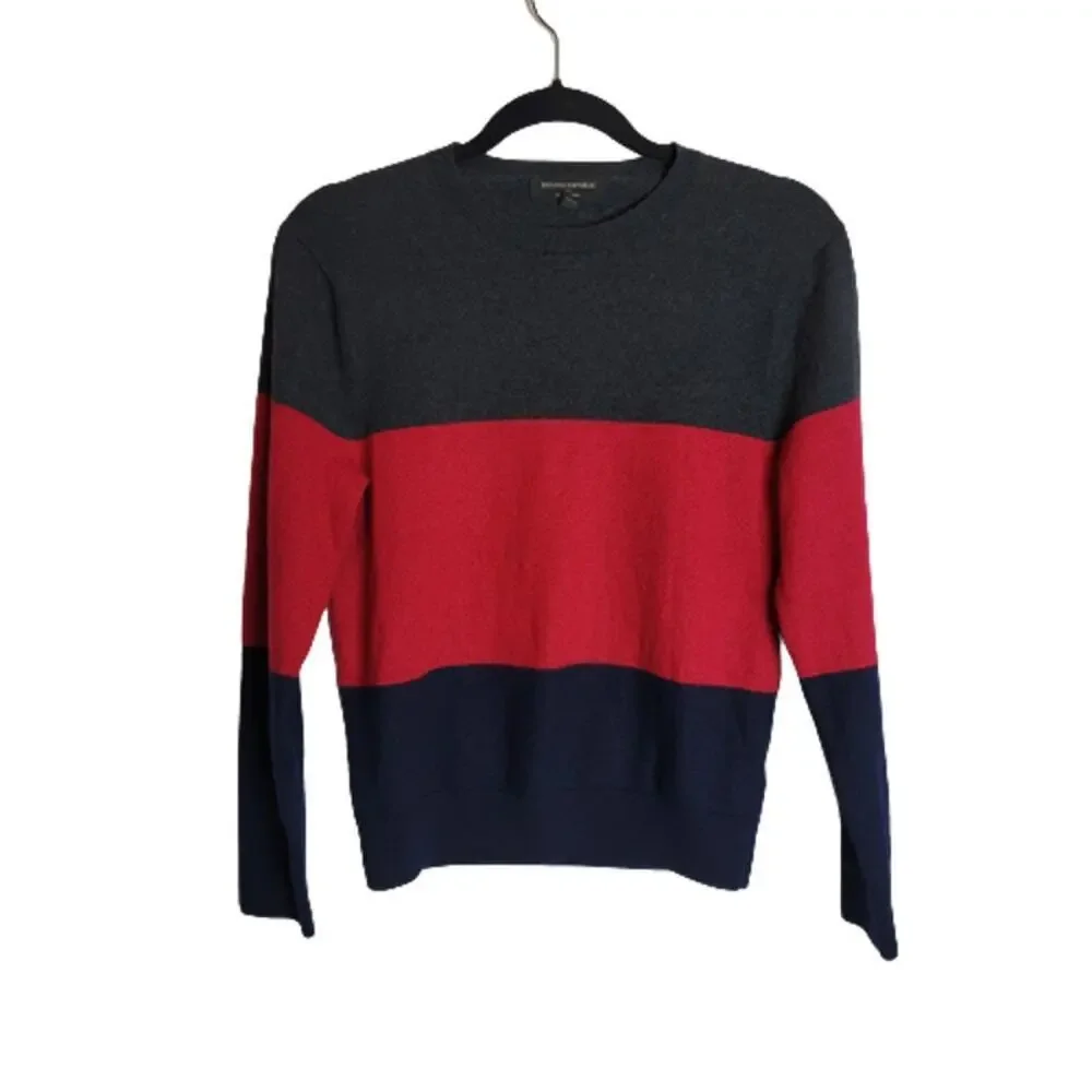 Banana Republic Casual Preppy Merino Wool Sweater
